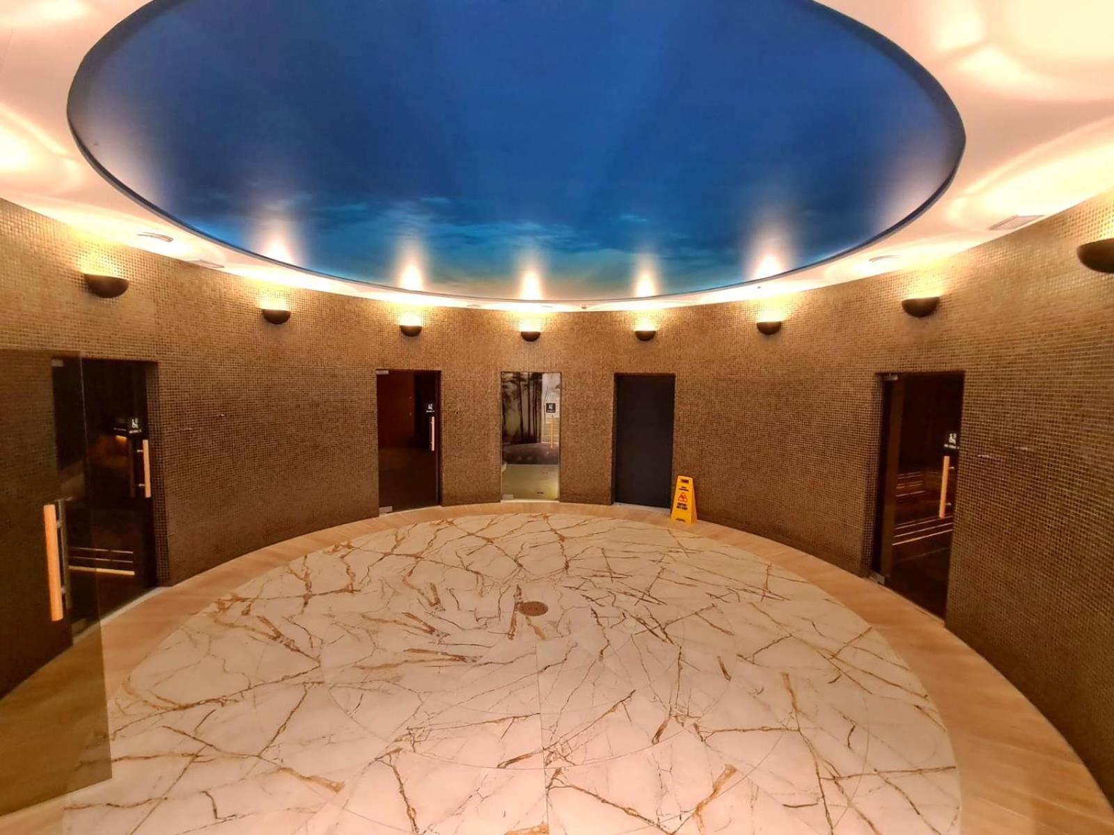 Pinea Sky Premium Apartament Z Widokiem Na Morze Ze Spa I Basenem Przy Plazy بوبيروفو المظهر الخارجي الصورة